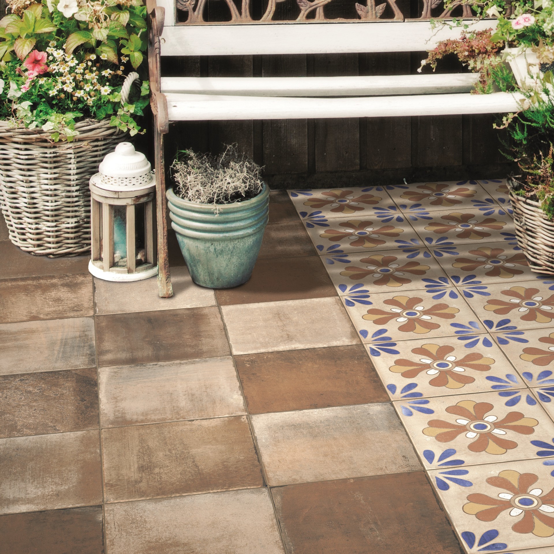 NOVÝ KATALOG PATRIOT 2020/2021 JE TU! MK Centrum české keramiky